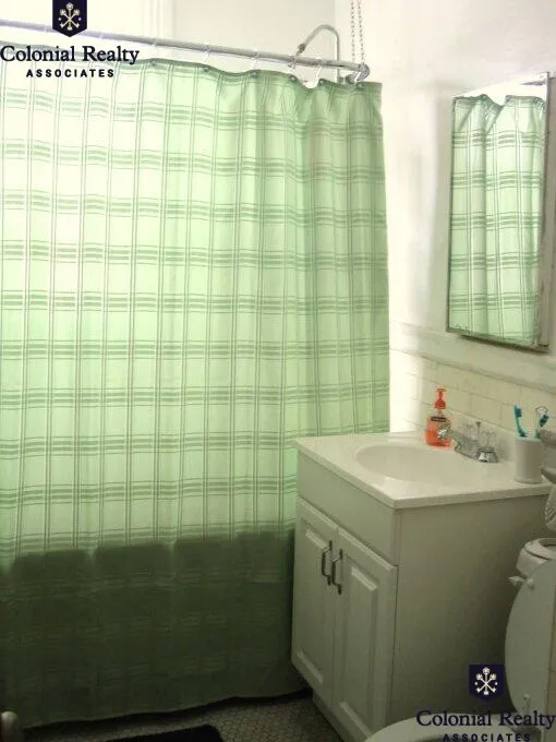 1 bed, 1 bath apartment for rent at 19 Glenville Ave Unit 3, Brighton — photo 2 of 4