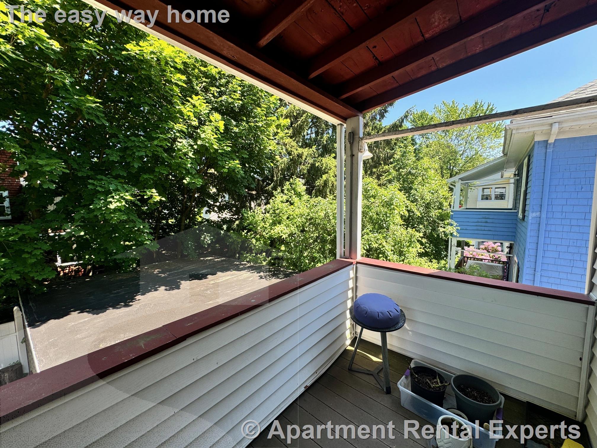 4 bed, 2 bath apartment for rent at 19 Gordon St Unit 2, Tufts — photo 13 of 24