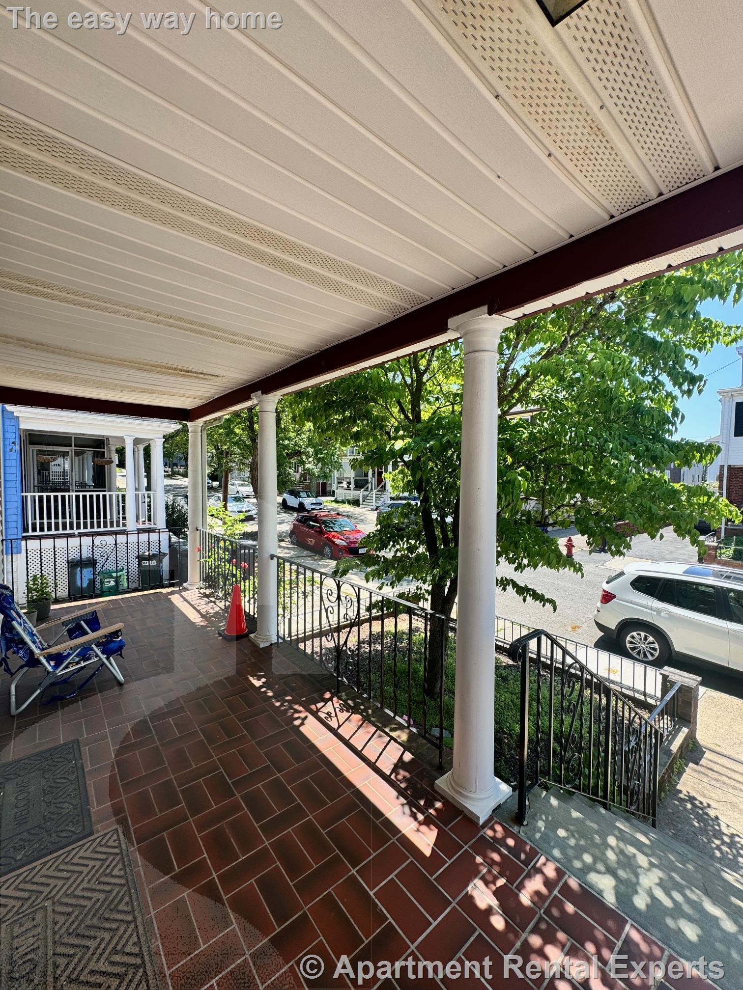 4 bed, 2 bath apartment for rent at 19 Gordon St Unit 2, Tufts — photo 3 of 24