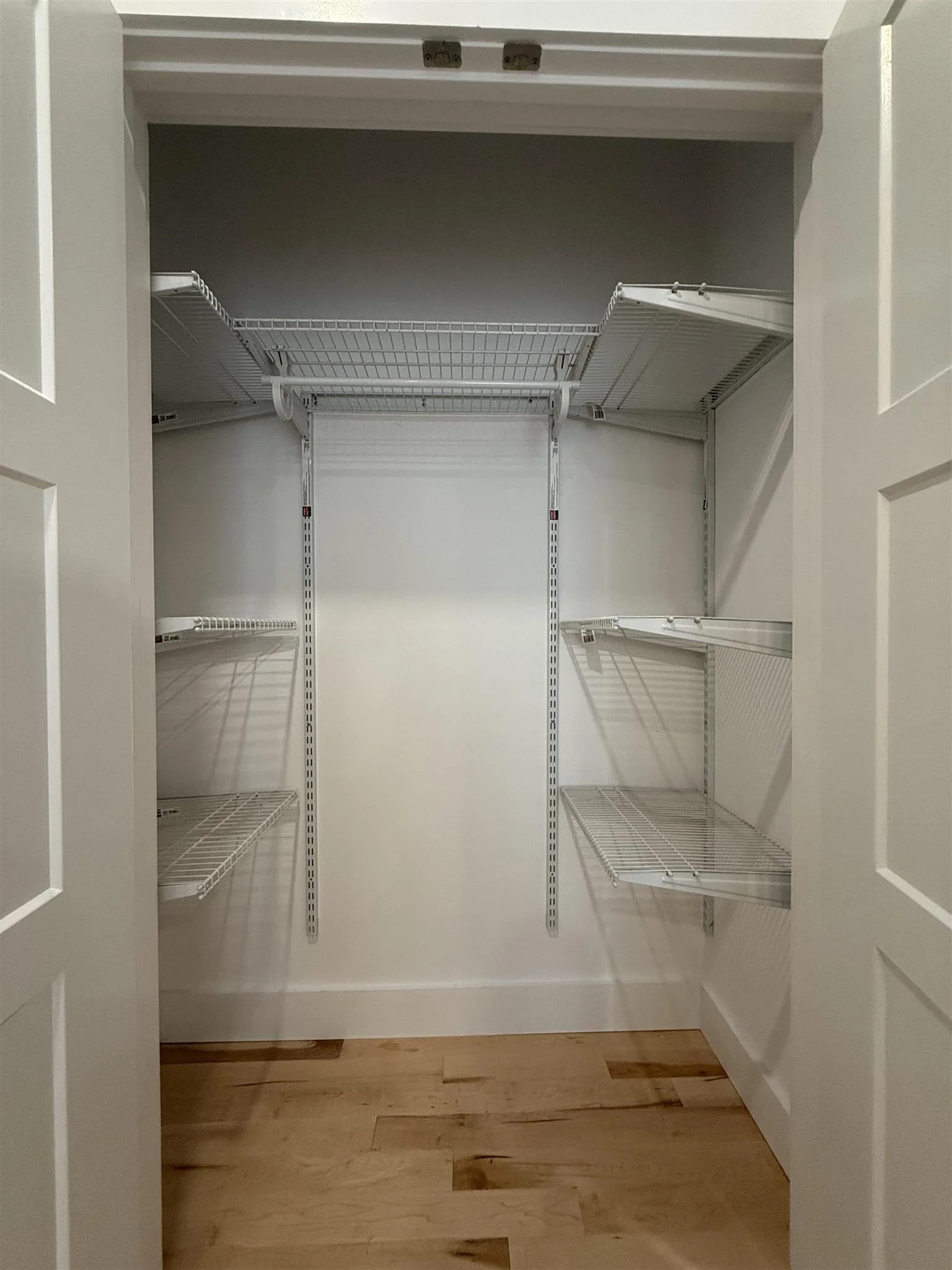 2 bed, 1.5 bath apartment for rent at 19 Gorham St Unit 1, Teele Square — photo 14 of 17