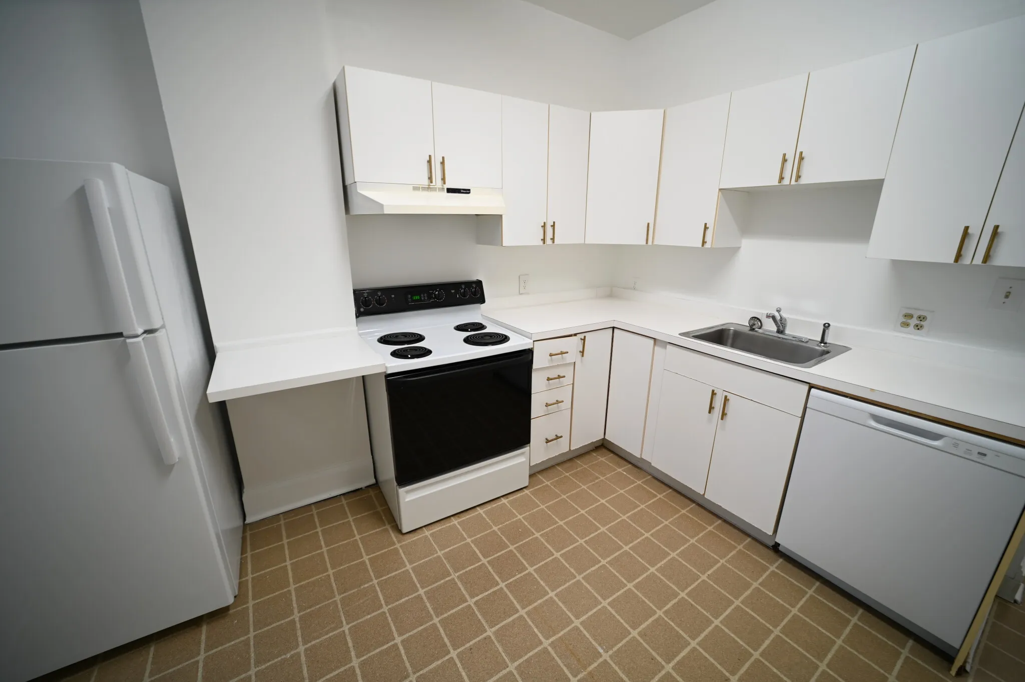 1 bed, 1 bath apartment for rent at 19 Green St Unit 1, Coolidge Corner — photo 5 of 10
