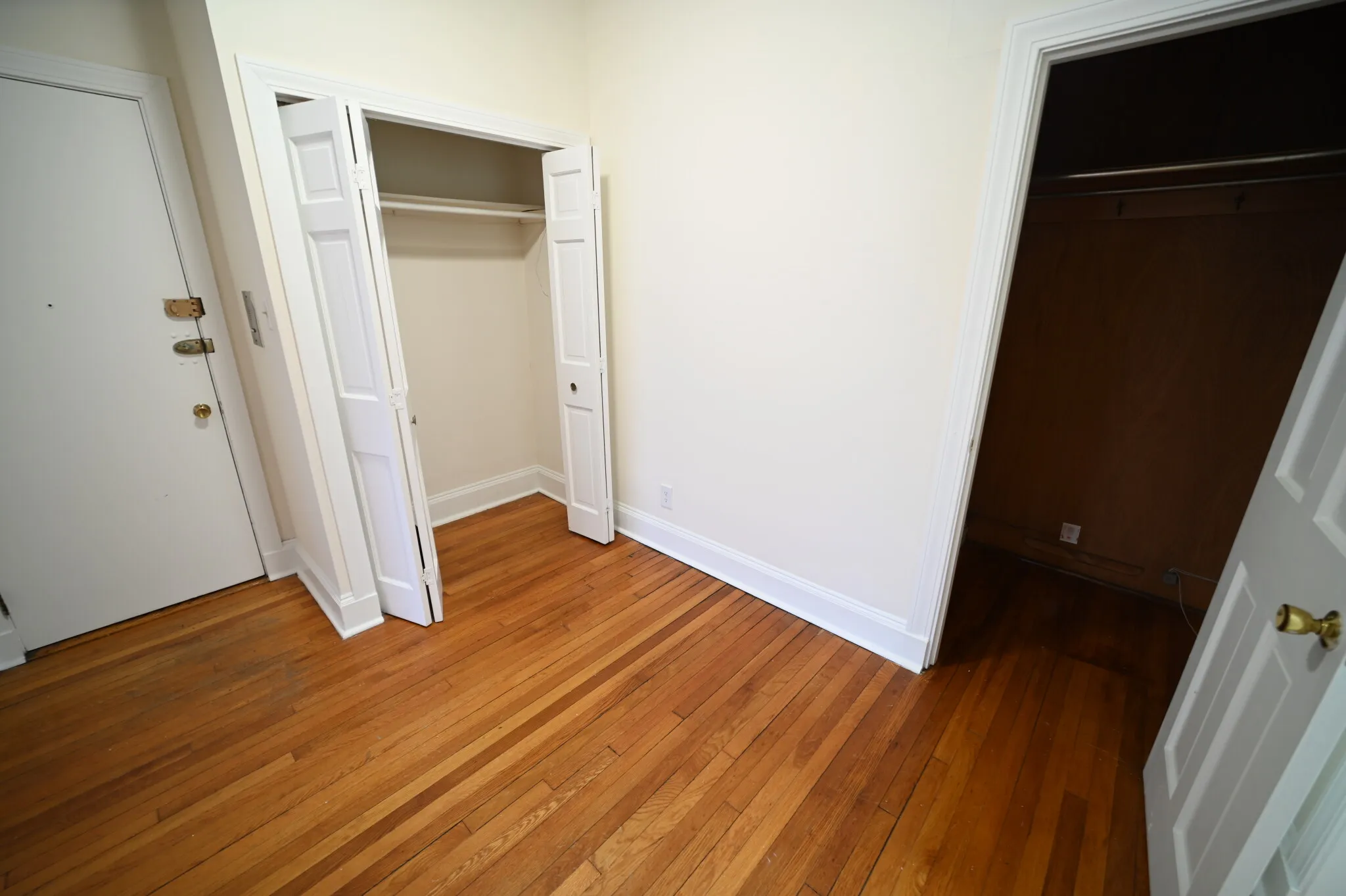 1 bed, 1 bath apartment for rent at 19 Green St Unit 1, Coolidge Corner — photo 7 of 10