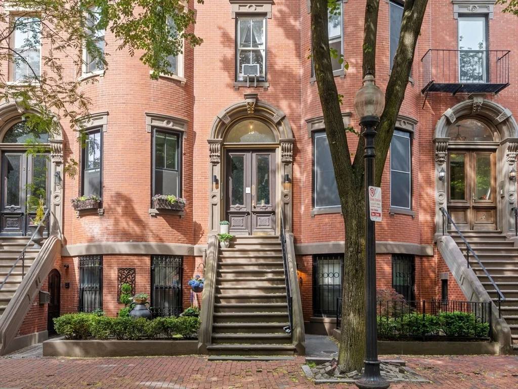 2 bed, 1 bath apartment for rent at 19 Greenwich Park Unit 2, South End — photo 15 of 18