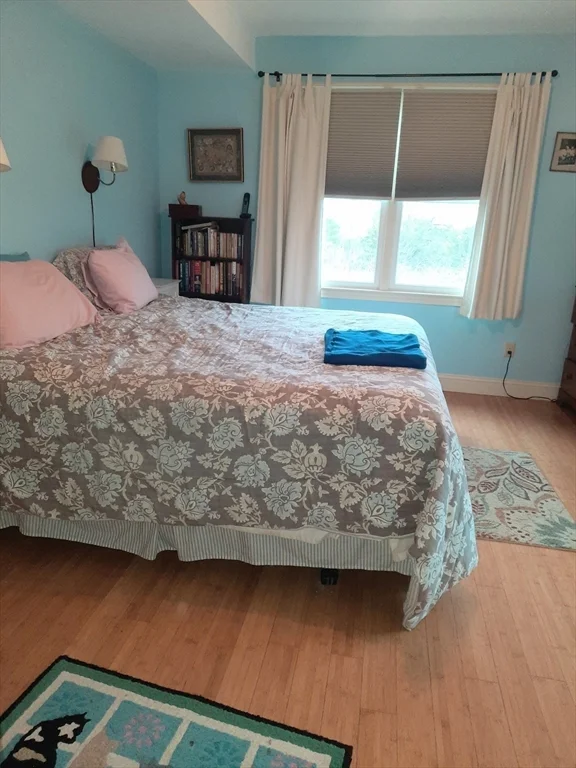 6 bed, 3 bath apartment for rent at 19 Gurnet Unit 19, Duxbury — photo 8 of 15