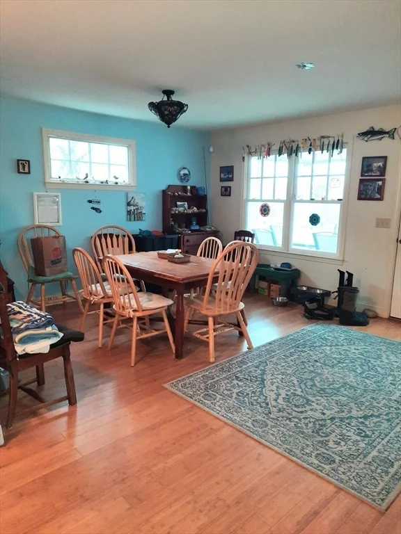 6 bed, 3 bath apartment for rent at 19 Gurnet Unit 19, Duxbury — photo 6 of 15