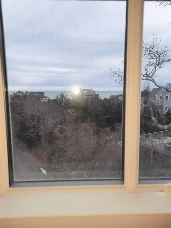 6 bed, 3 bath apartment for rent at 19 Gurnet Unit 19, Duxbury — photo 5 of 15
