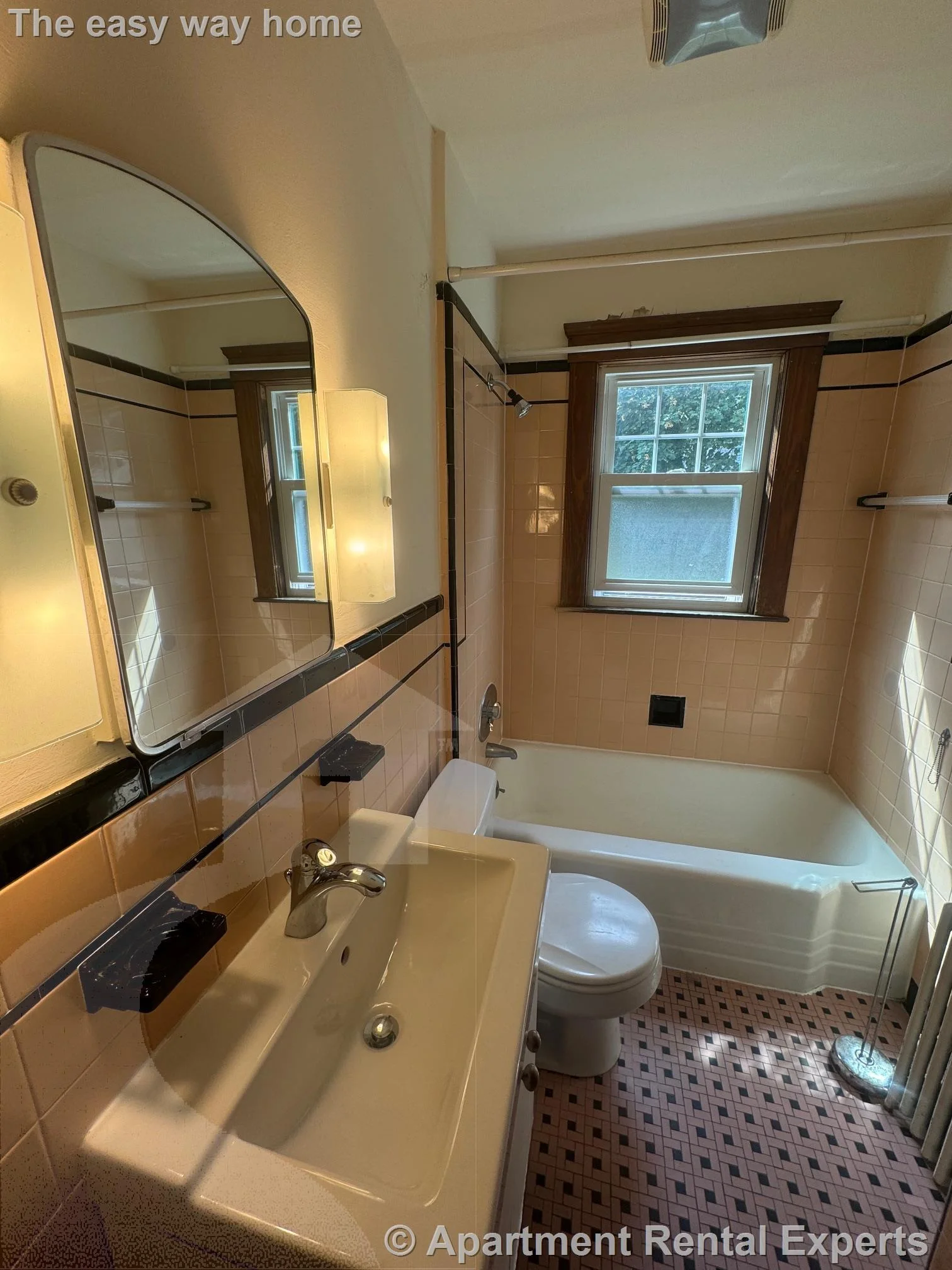 2 bed, 1 bath apartment for rent at 19 Hancock Ave Unit 1, Tufts — photo 10 of 17