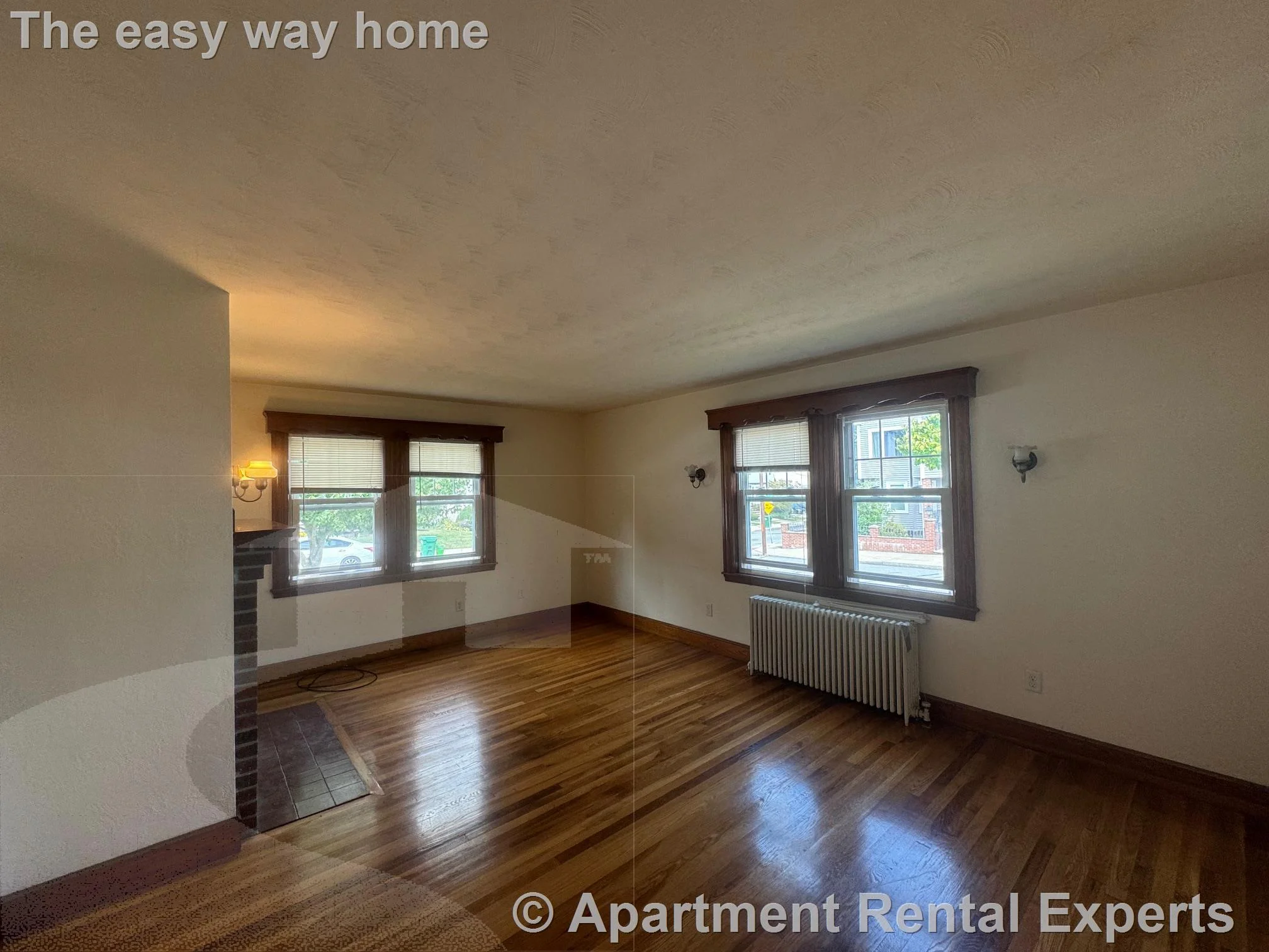 2 bed, 1 bath apartment for rent at 19 Hancock Ave Unit 1, Tufts — photo 2 of 17