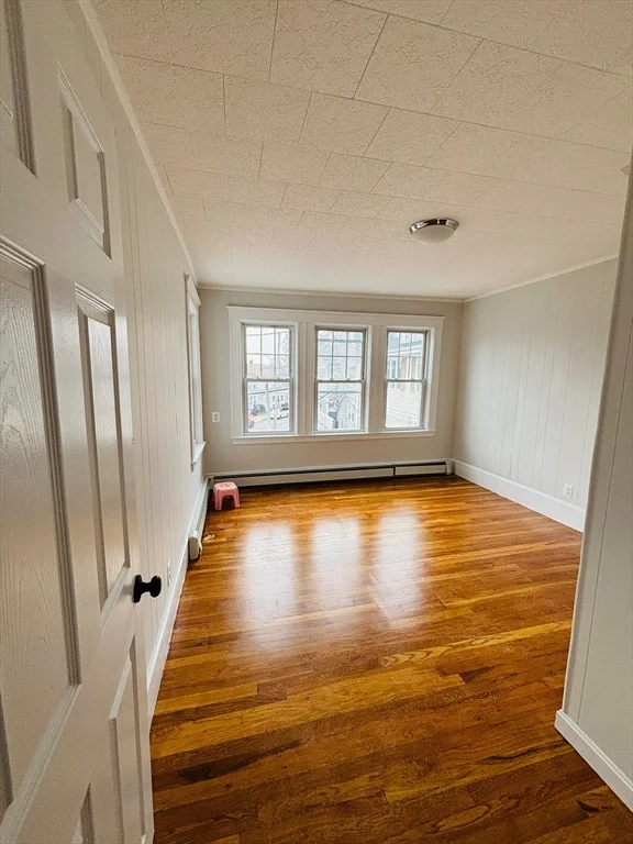 4 bed, 1 bath apartment for rent at 19 Harding Ave Unit 2, Everett — photo 6 of 6