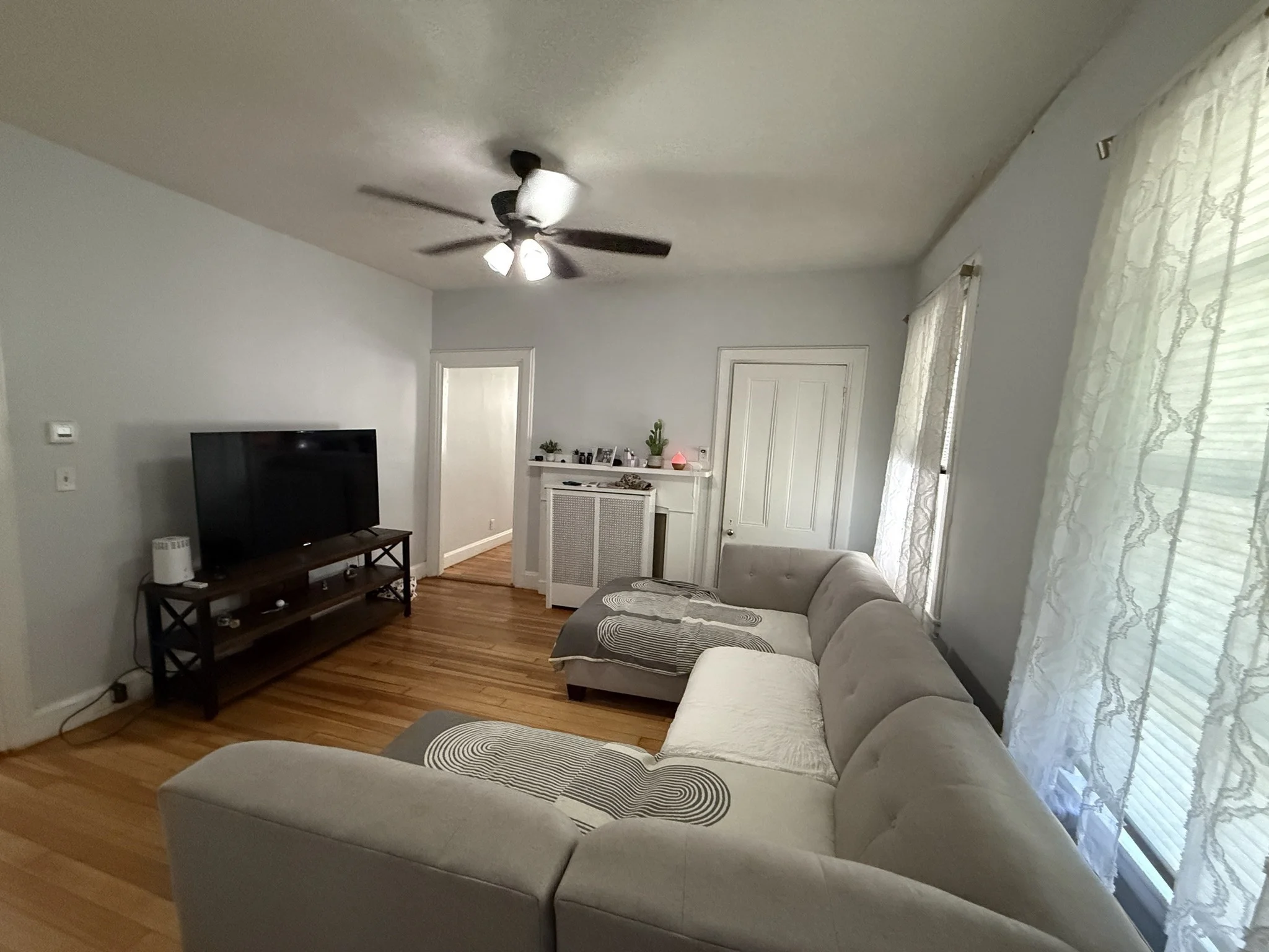 3 bed, 1 bath apartment for rent at 19 Harrison St Unit 1, Taunton — photo 6 of 17