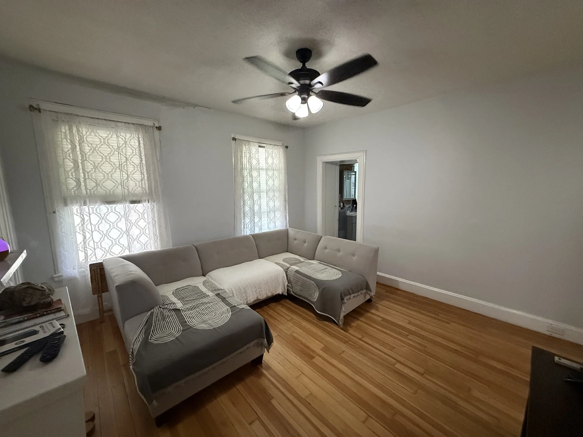 3 bed, 1 bath apartment for rent at 19 Harrison St Unit 1, Taunton — photo 5 of 17