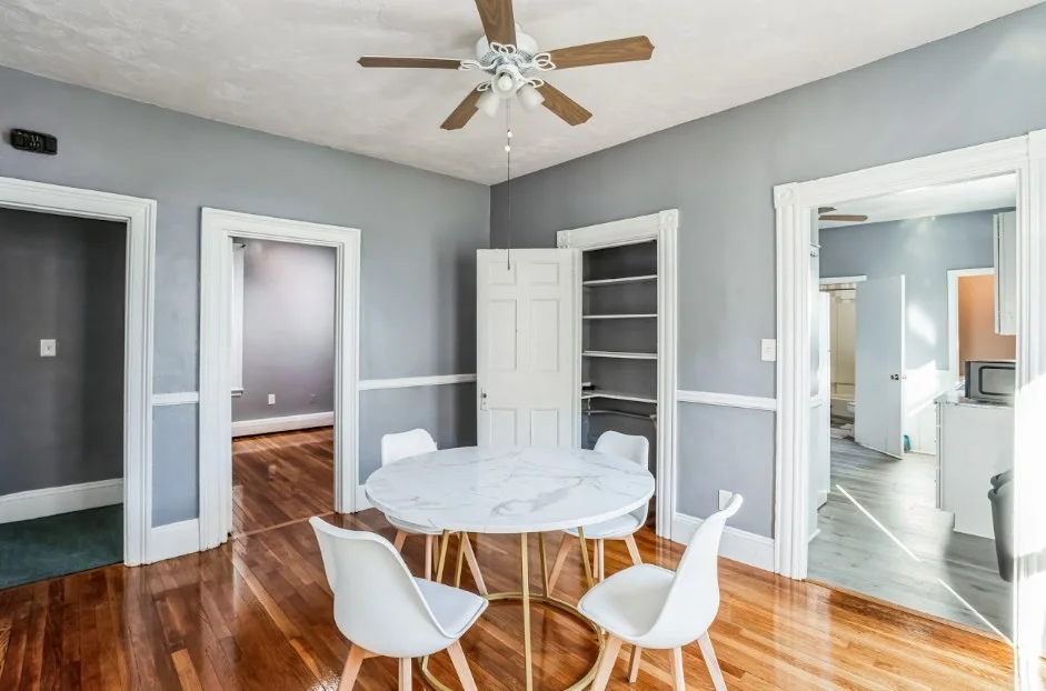 4 bed, 1 bath apartment for rent at 19 Harrison St Unit 2, Spring Hill — photo 3 of 9