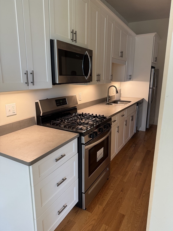 4 bed, 1.5 bath apartment for rent at 19 Harvard Ave Unit 2, Harvard Avenue — photo 4 of 19