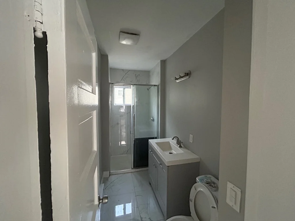 3 bed, 1 bath apartment for rent at 19 Henchman St Unit U3, Union Hill — photo 11 of 11