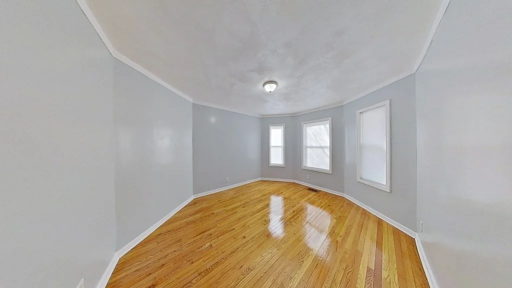 4 bed, 1 bath apartment for rent at 19 Hendry St Unit 1, Dorchester — photo 5 of 16