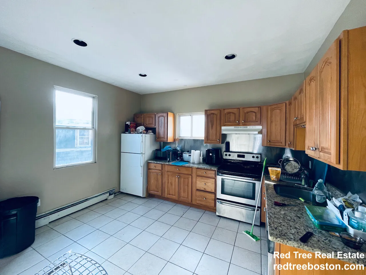 4 bed, 1.5 bath apartment for rent at 19 Highgate St Unit 19, Allston — photo 1 of 14