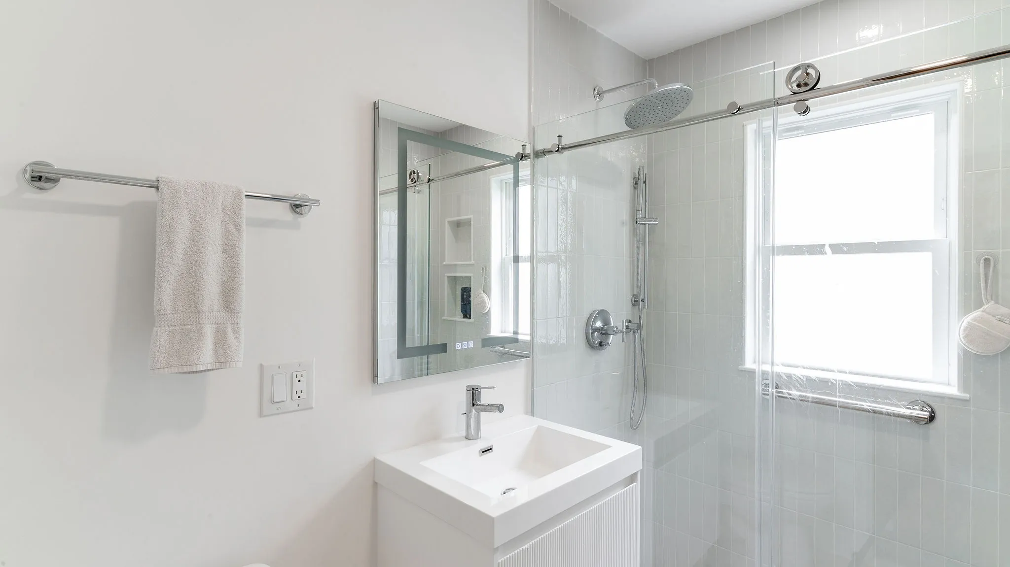 2 bed, 1 bath apartment for rent at 19 Holden Rd Unit 1, Belmont — photo 17 of 25