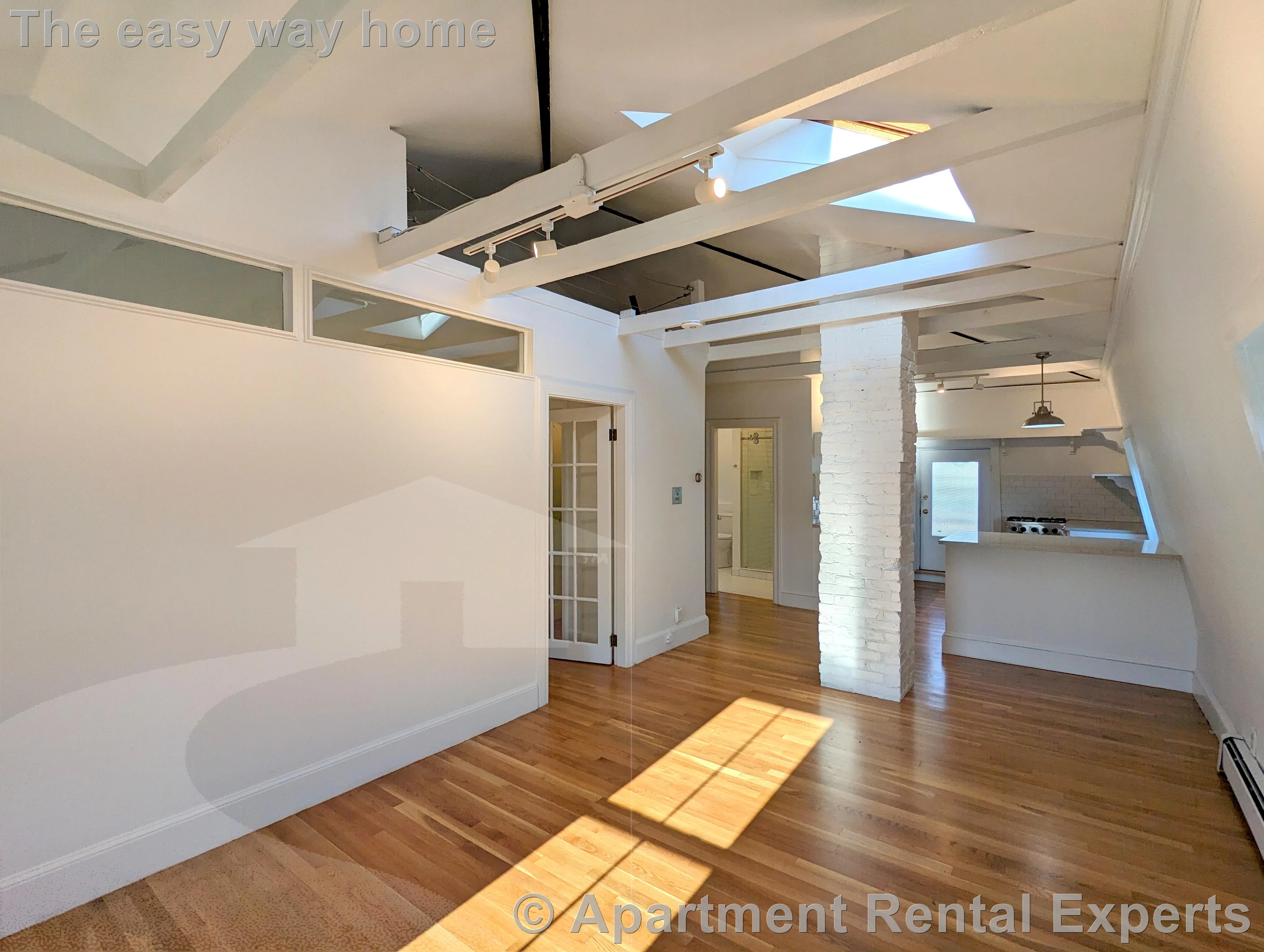1 bed, 1 bath apartment for rent at 19 Howe St Unit 3, Winter Hill — photo 3 of 17