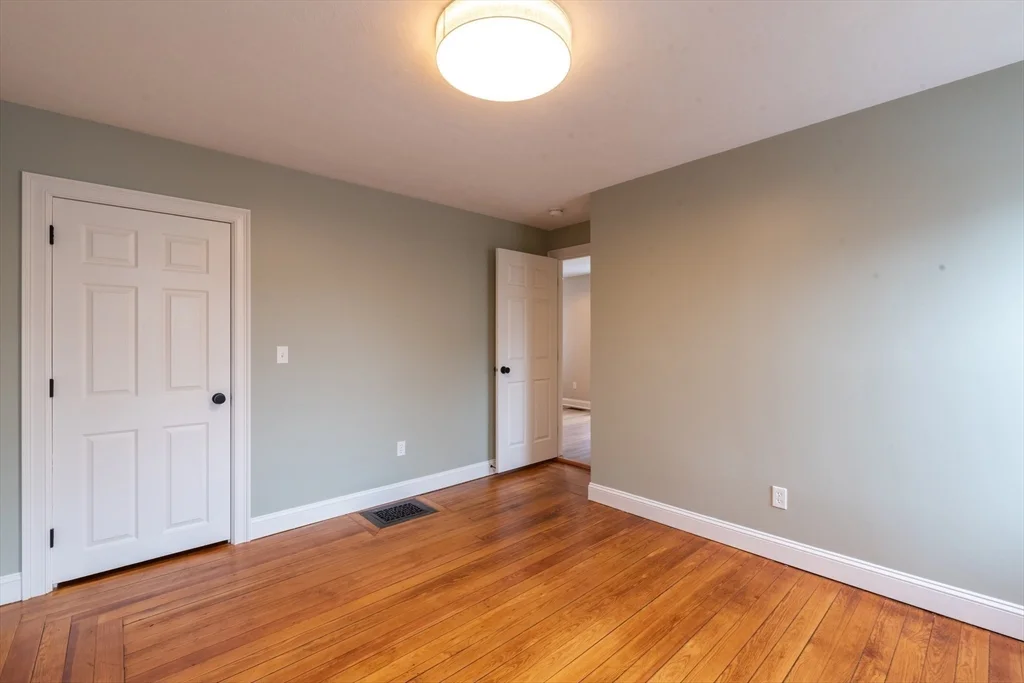 1 bed, 1 bath apartment for rent at 19 Hoyle Unit 1, Norwood — photo 6 of 12