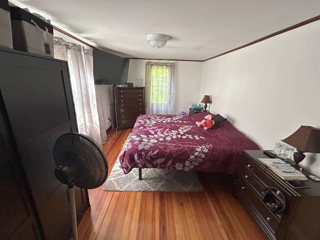 2 bed, 1 bath apartment for rent at 19 Julia Ave, Franklin — photo 8 of 12