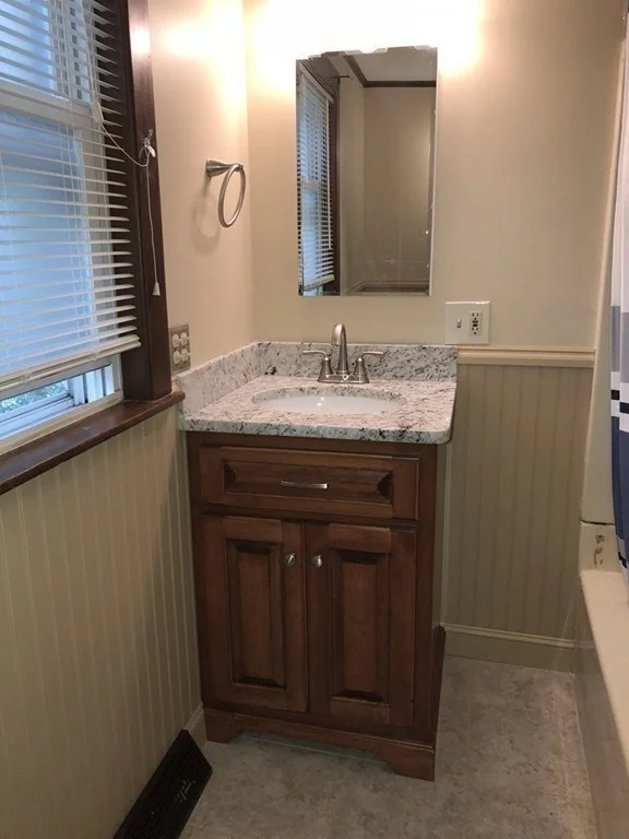 2 bed, 1 bath apartment for rent at 19 Julia Ave, Franklin — photo 10 of 12