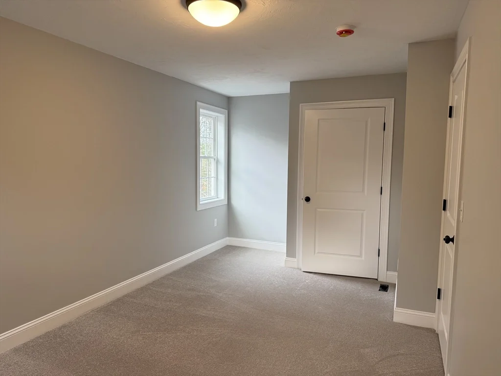 4 bed, 2 bath apartment for rent at 19 Kashmirs Way Unit 19, Middleboro — photo 21 of 34