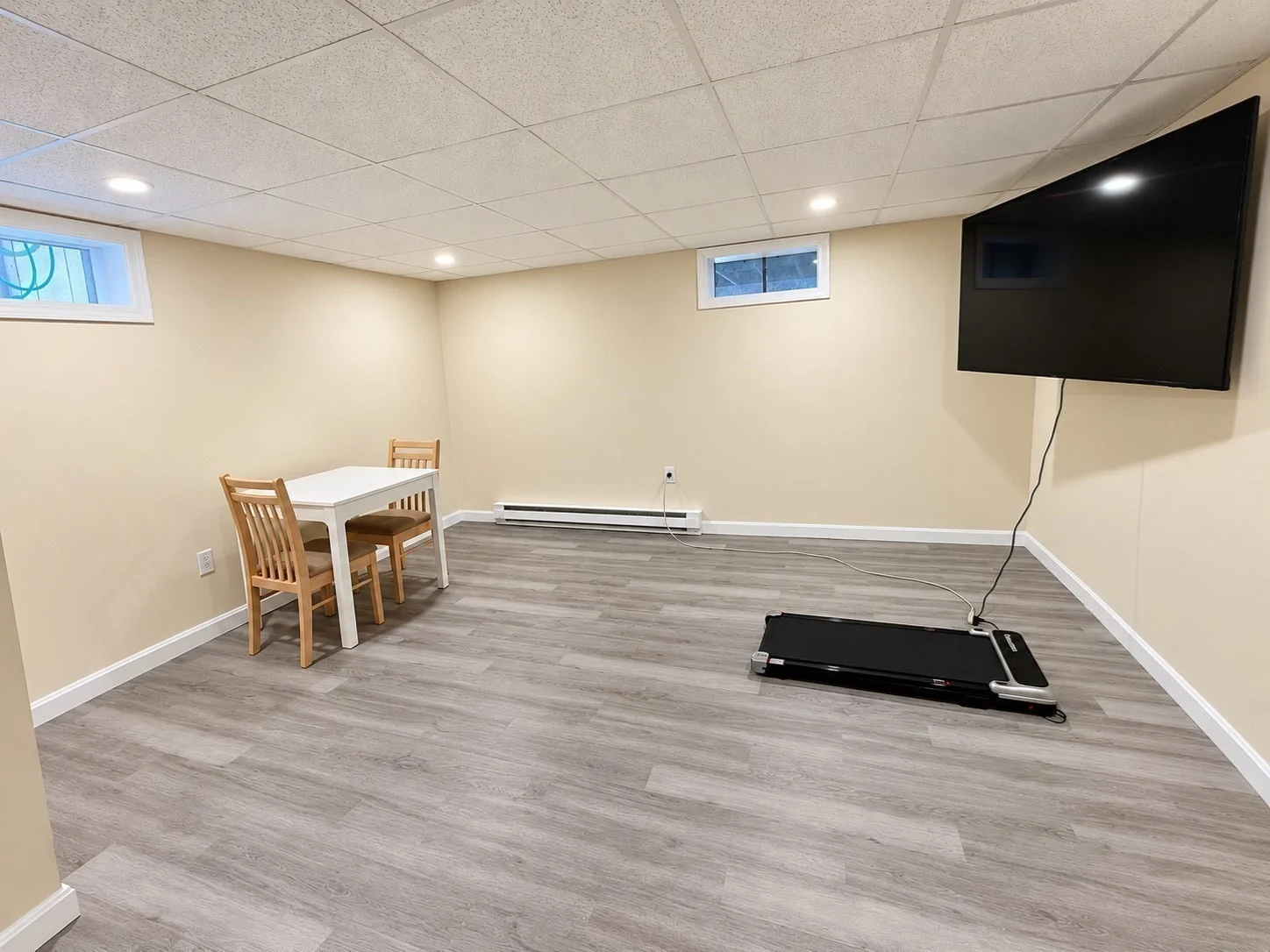 2 bed, 1 bath apartment for rent at 19 Kennebec Unit A, Burncoat — photo 13 of 15