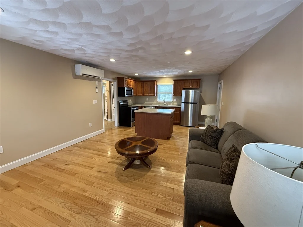 1 bed, 1 bath apartment for rent at 19 Kensington Unit 1, Billerica — photo 4 of 13