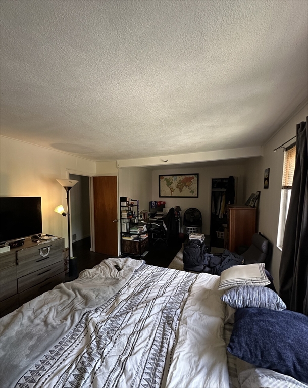 3 bed, 2 bath apartment for rent at 19 Kippy Dr Unit n/a, Waban — photo 7 of 9