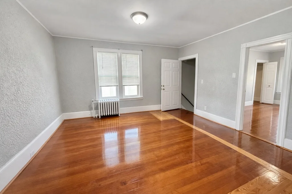 3 bed, 1 bath apartment for rent at 19 Kunkel Pl Unit 2, Dedham — photo 3 of 9