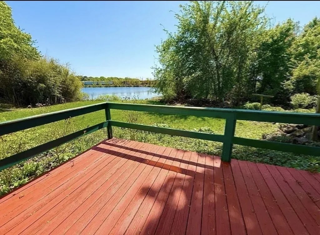 3 bed, 1 bath apartment for rent at 19 Kunkel Pl Unit 2, Dedham — photo 9 of 9