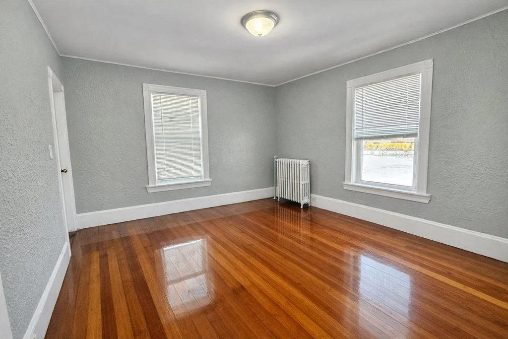 3 bed, 1 bath apartment for rent at 19 Kunkel Pl Unit 2, Dedham — photo 6 of 9