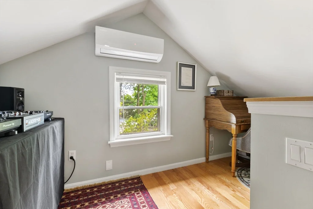 3 bed, 2 bath apartment for rent at 19 Lake Shore Dr, Weymouth — photo 15 of 30