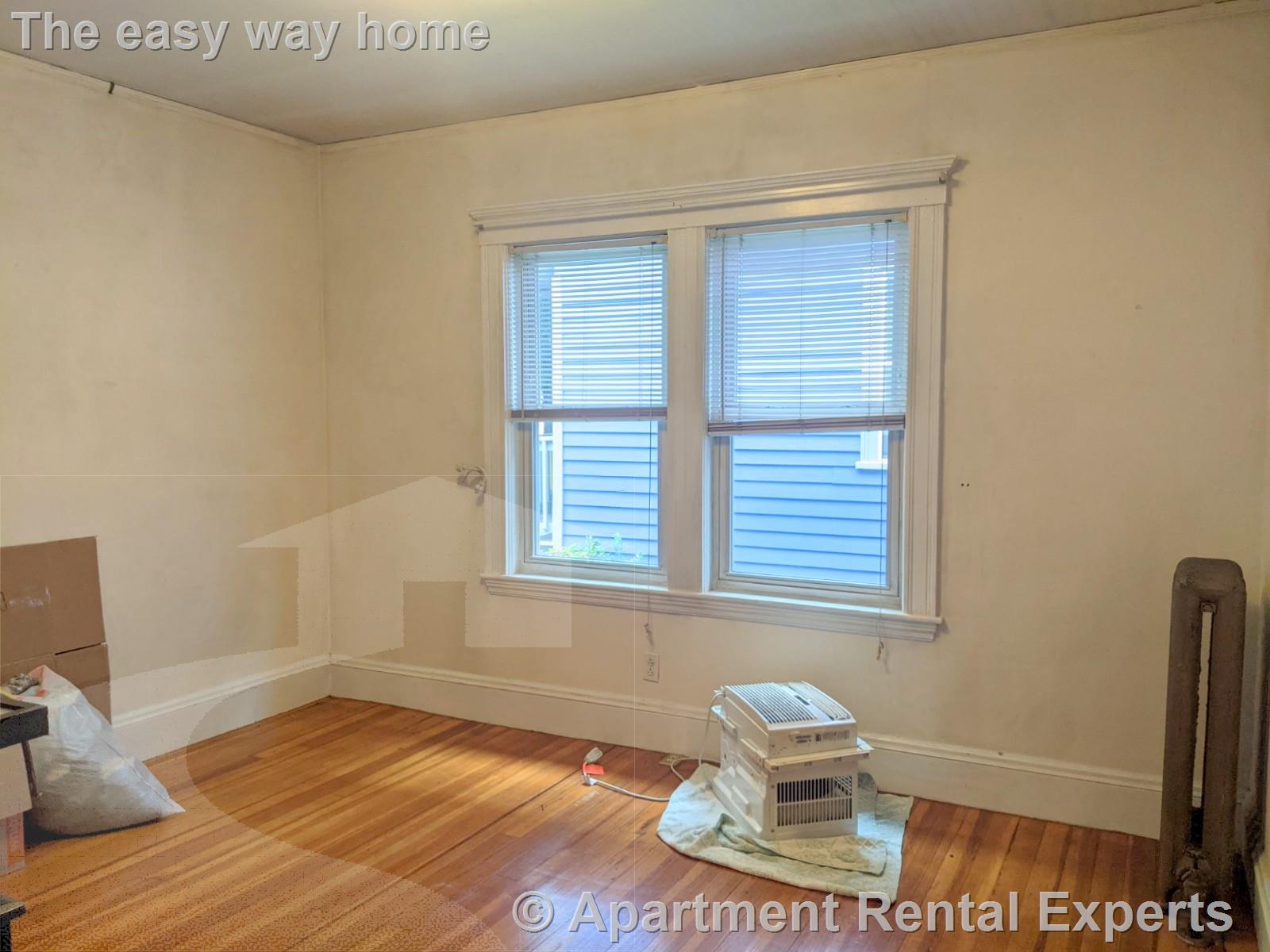 2 bed, 1 bath apartment for rent at 19 Leonard St Unit 1, Davis Square — photo 12 of 23