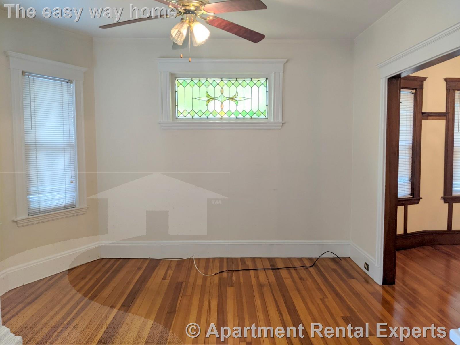 2 bed, 1 bath apartment for rent at 19 Leonard St Unit 1, Davis Square — photo 7 of 23