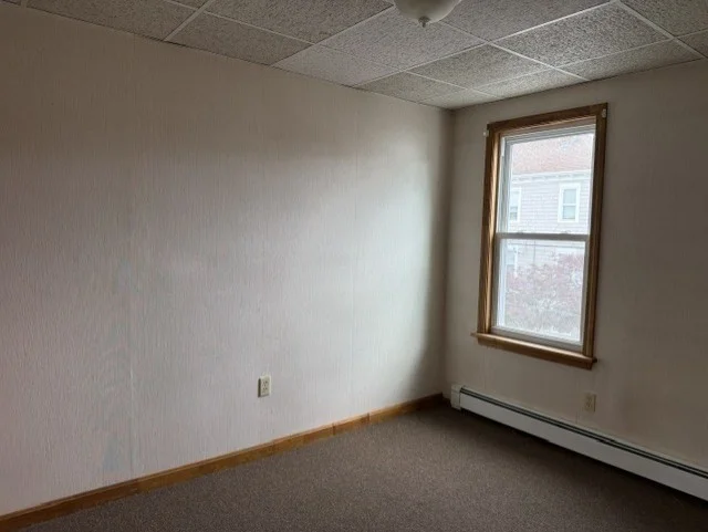 2 bed, 1 bath apartment for rent at 19 Lexington Unit 2E, Fall River — photo 5 of 10