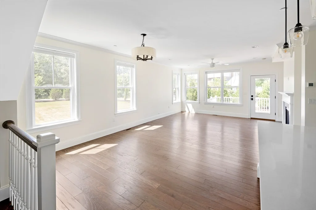 2 bed, 2 bath apartment for rent at 19 Lily Pond Ln Unit 19, Lexington — photo 13 of 38