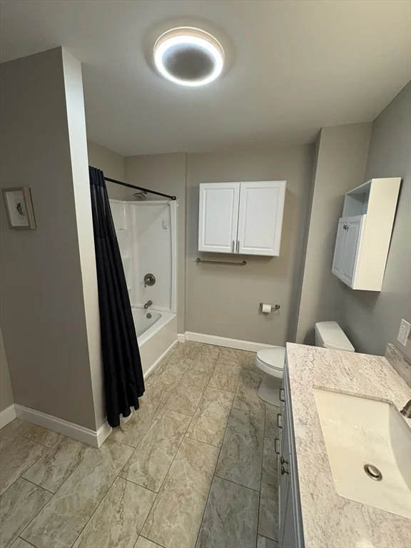 3 bed, 1 bath apartment for rent at 19 Lincoln St Unit 2, Gardner — photo 10 of 16
