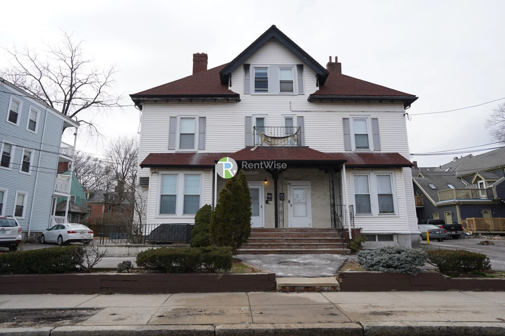6 bed, 2.5 bath apartment for rent at 19 Linden St Unit 1, Allston — photo 23 of 23