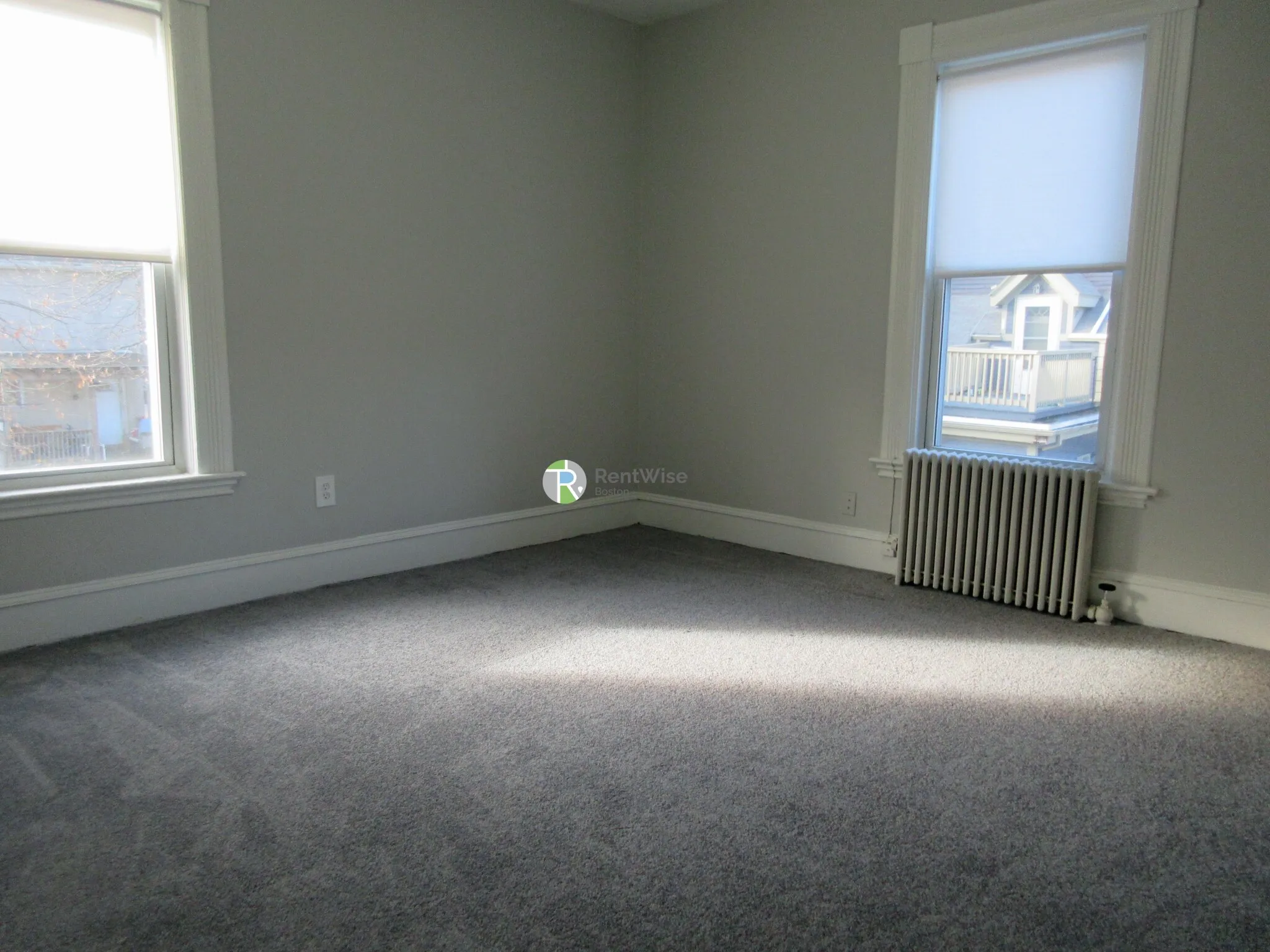 6 bed, 2.5 bath apartment for rent at 19 Linden St Unit 1, Allston — photo 20 of 23