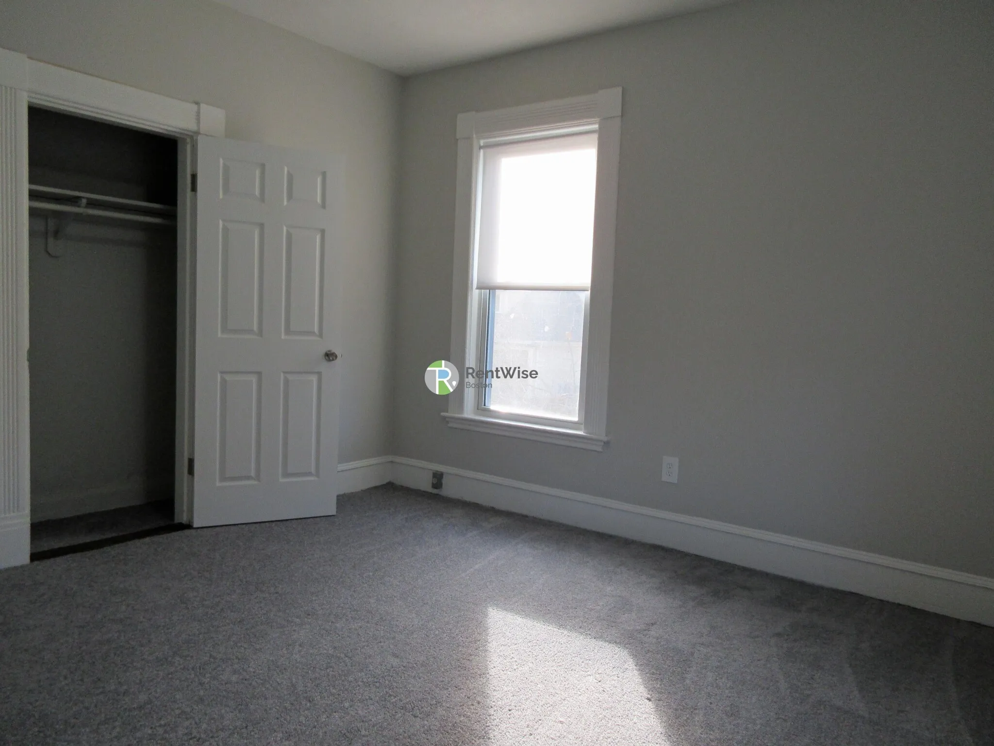 6 bed, 2.5 bath apartment for rent at 19 Linden St Unit 1, Allston — photo 18 of 23