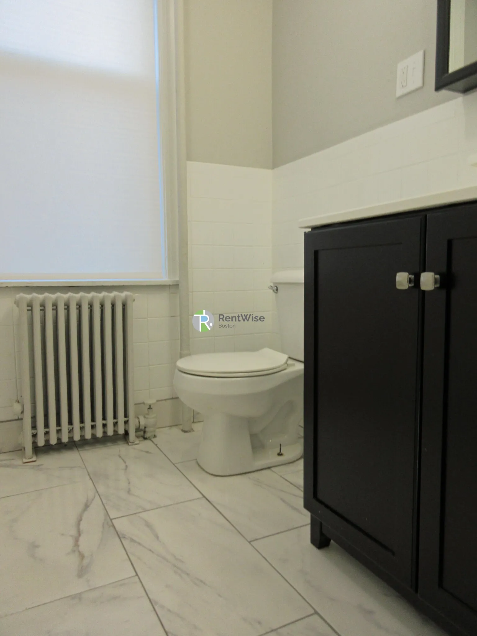 6 bed, 2.5 bath apartment for rent at 19 Linden St Unit 1, Allston — photo 19 of 23