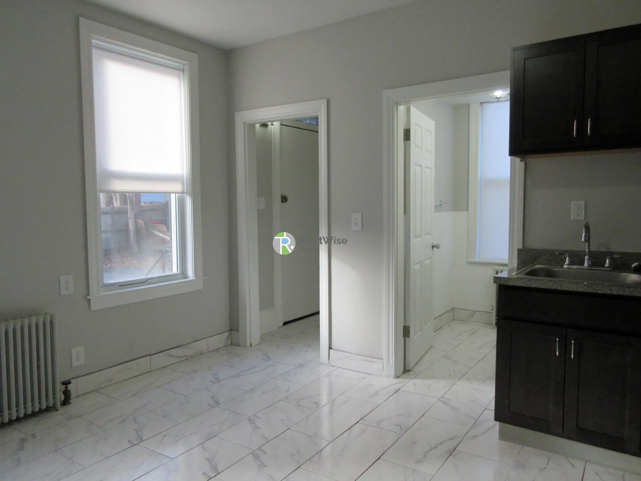 6 bed, 2.5 bath apartment for rent at 19 Linden St Unit 1, Allston — photo 6 of 23