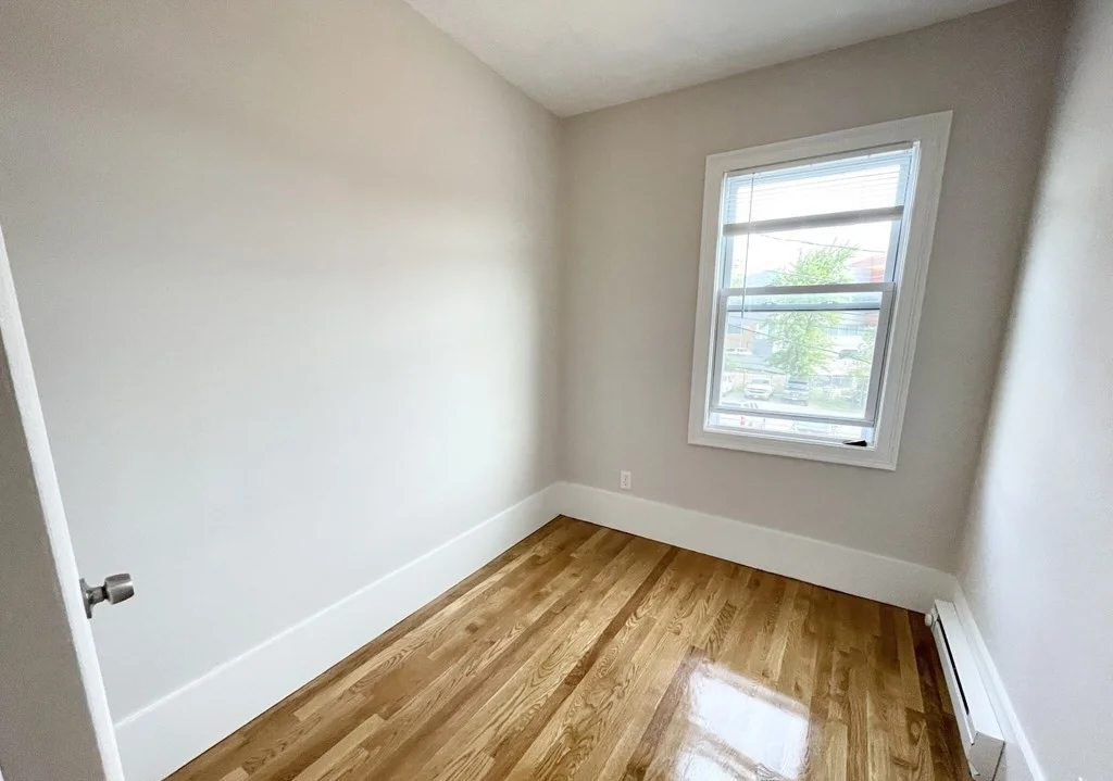 5 bed, 2 bath apartment for rent at 19 Locust Unit Street, Dorchester — photo 7 of 15