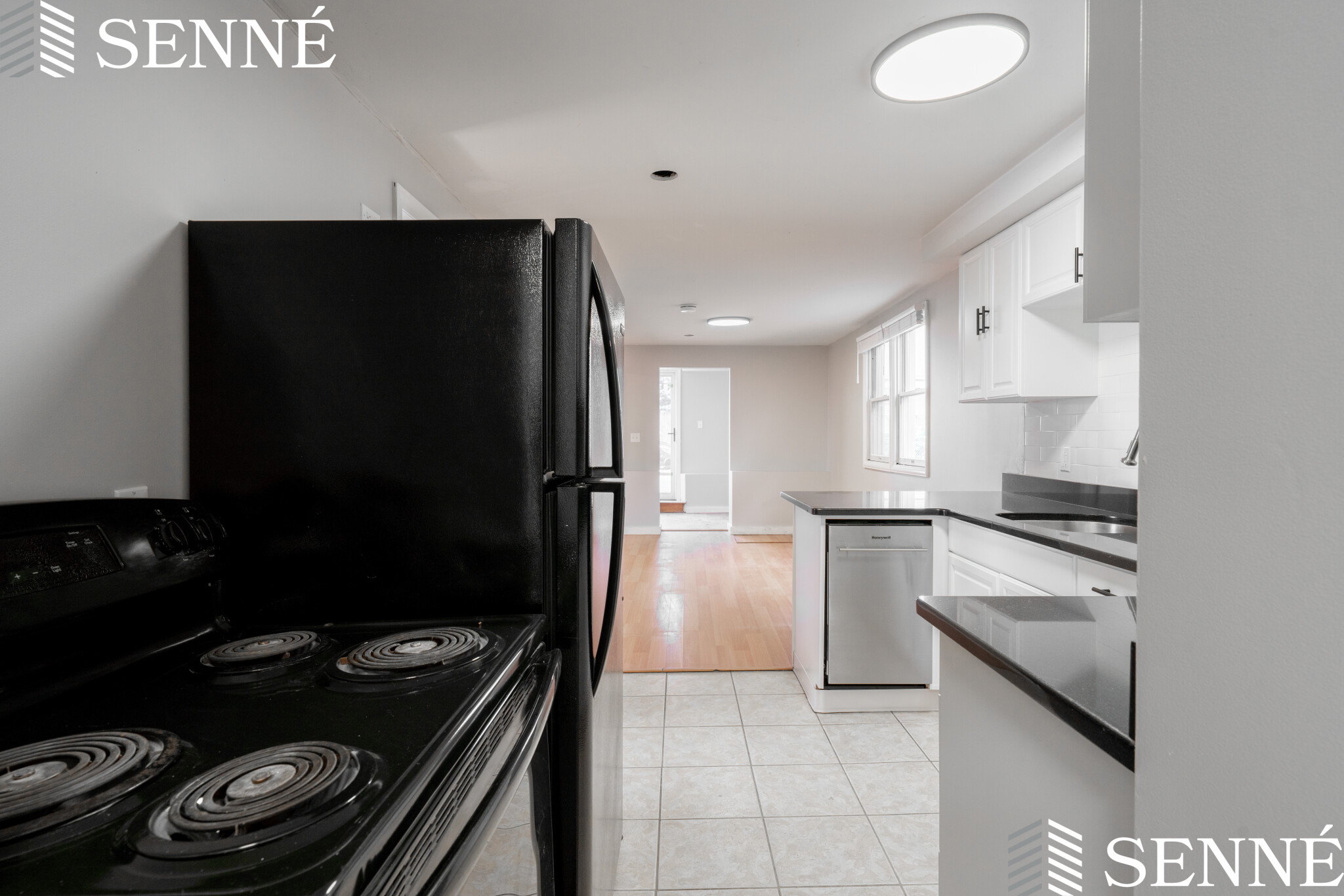 2 bed, 1 bath apartment for rent at 19 Loring Rd Unit 1, Revere — photo 4 of 11