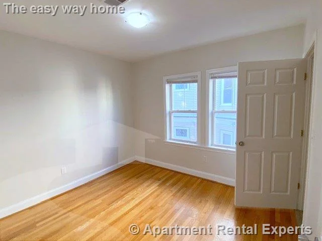 4 bed, 2 bath apartment for rent at 19 Loring St Unit 2, Spring Hill — photo 12 of 28