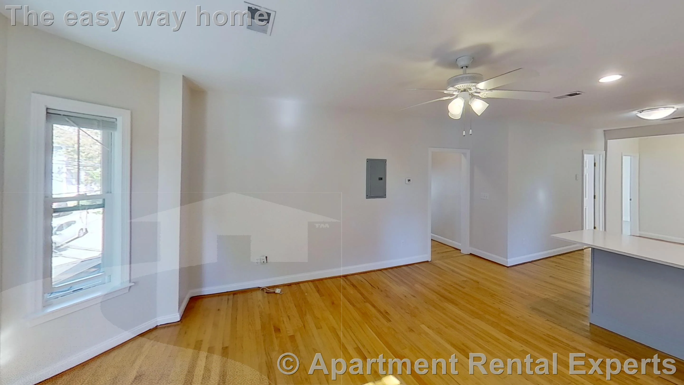 4 bed, 2 bath apartment for rent at 19 Loring St Unit 2, Spring Hill — photo 5 of 28