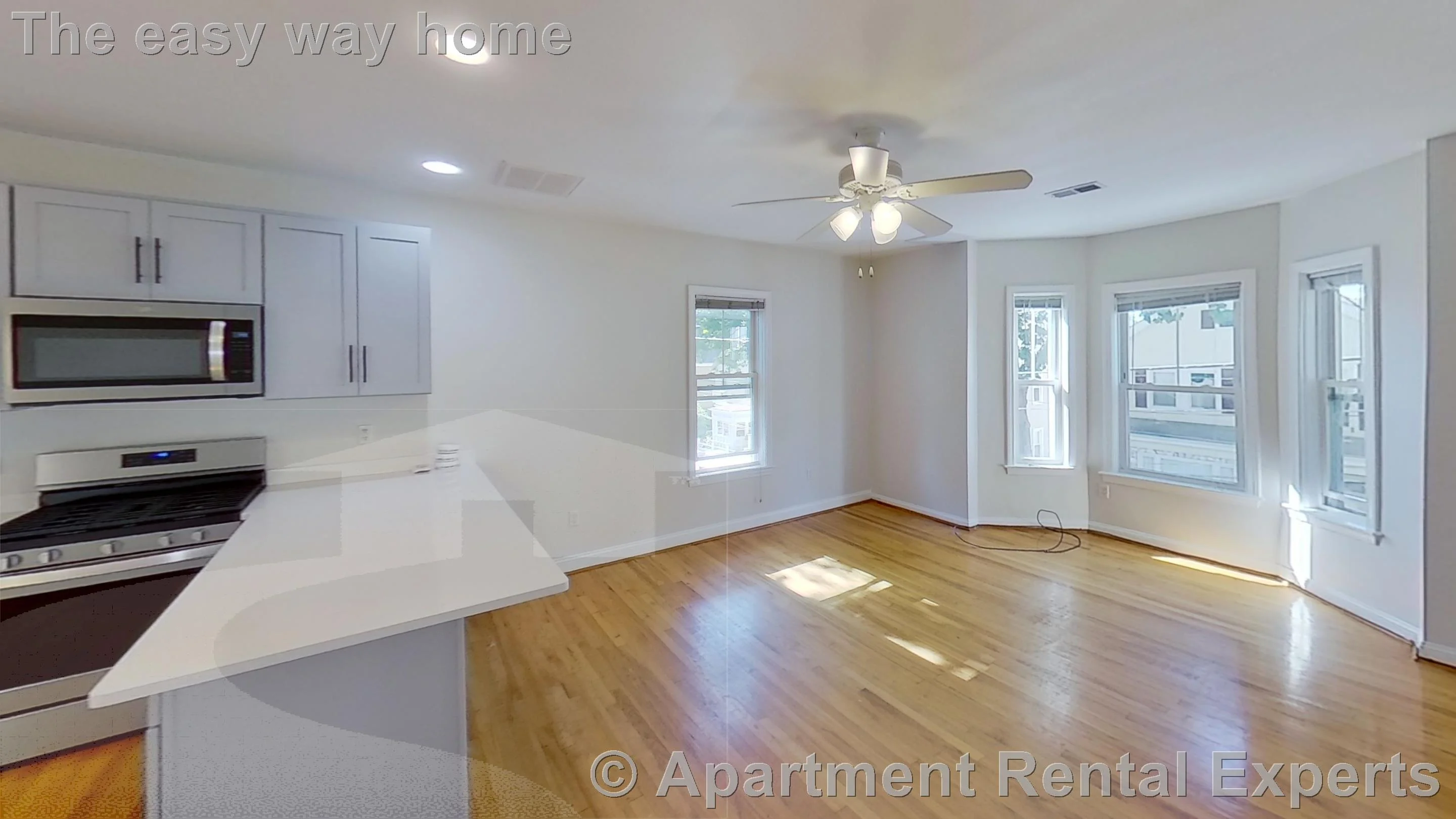 4 bed, 2 bath apartment for rent at 19 Loring St Unit 2, Spring Hill — photo 4 of 28