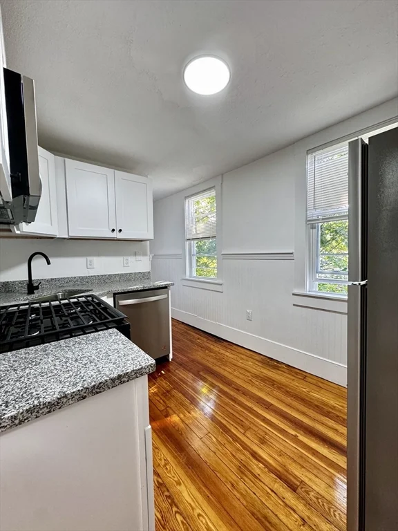 3 bed, 1 bath apartment for rent at 19 Main St Unit B, Foxboro — photo 6 of 26