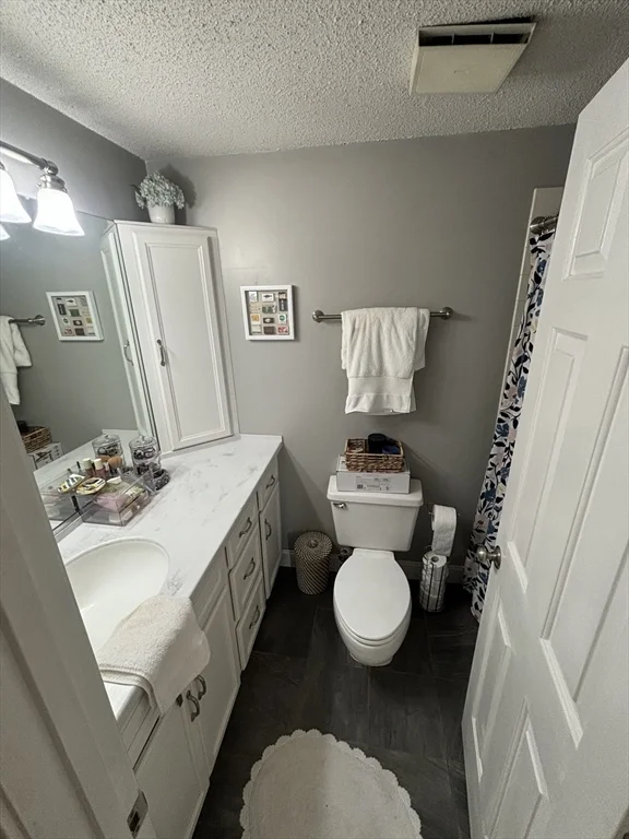 1 bed, 1 bath apartment for rent at 19 Main St Unit D, Charlestown — photo 6 of 9